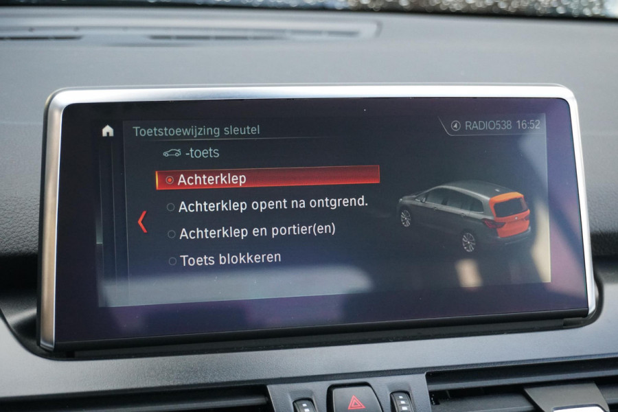 BMW 2 Serie Gran Tourer 218i 7p. Executive Edition + CAMERA / SPORTSTOELEN / LED / HEAD-UP