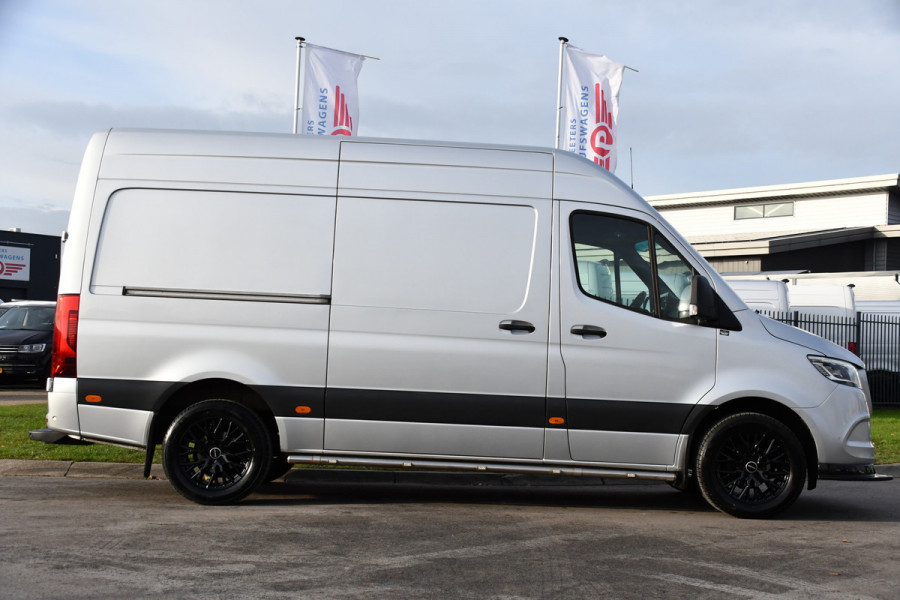 Mercedes-Benz Sprinter 316 2.2 CDI L2H2 PB Edition Full Options! 360 Camera, Cruise, LED, Carplay, 10,5'' Mbux, Stoelverwarming, NAVI, Automaat, Uniek!