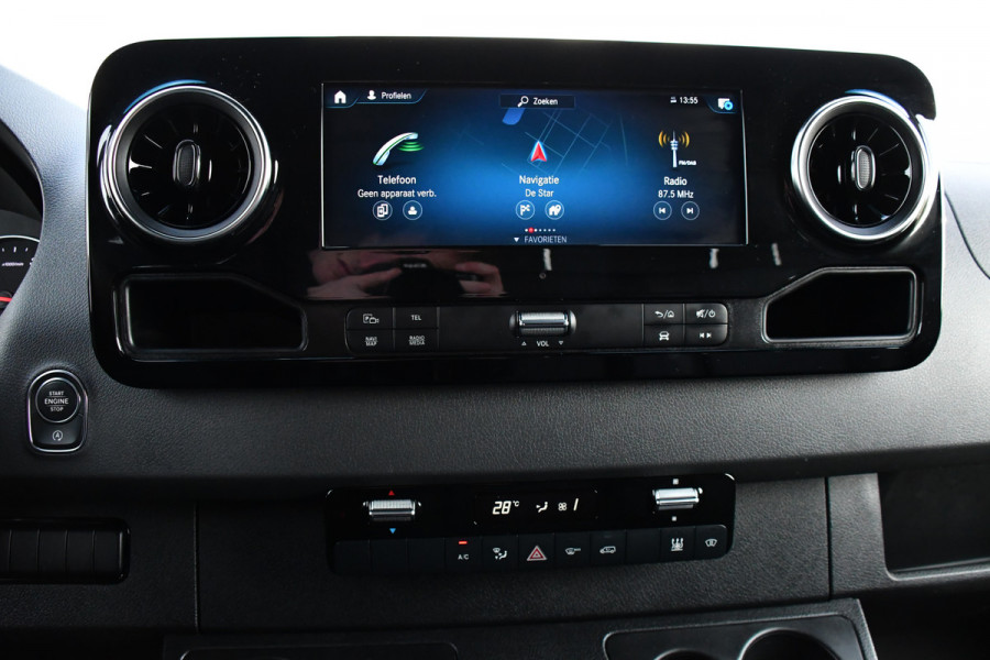Mercedes-Benz Sprinter 316 2.2 CDI L2H2 PB Edition Full Options! 360 Camera, Cruise, LED, Carplay, 10,5'' Mbux, Stoelverwarming, NAVI, Automaat, Uniek!