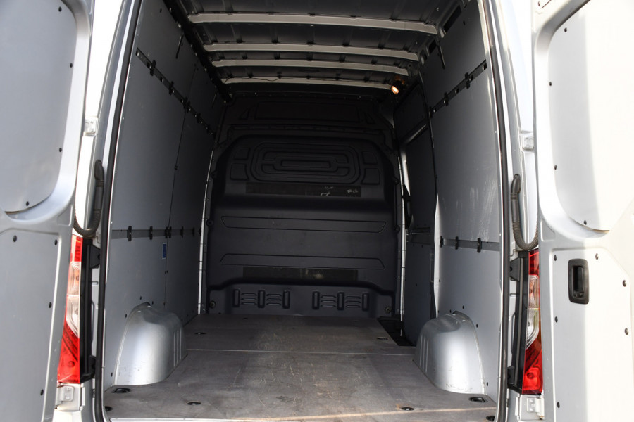Mercedes-Benz Sprinter 316 2.2 CDI L2H2 PB Edition Full Options! 360 Camera, Cruise, LED, Carplay, 10,5'' Mbux, Stoelverwarming, NAVI, Automaat, Uniek!