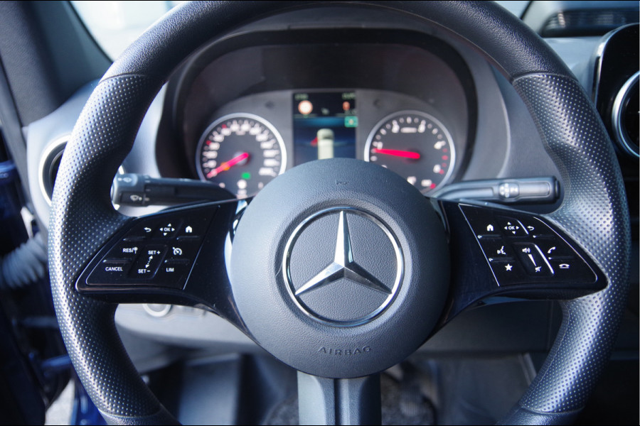 Mercedes-Benz Sprinter 317 1.9 CDI L2H2 3-ZITS, FACELIFT, AUT. LED, STOELVERWARMING, MBUX 10'', CAMERA, NAVI, CRUISE, CLIMA, PARKEERSENSOREN