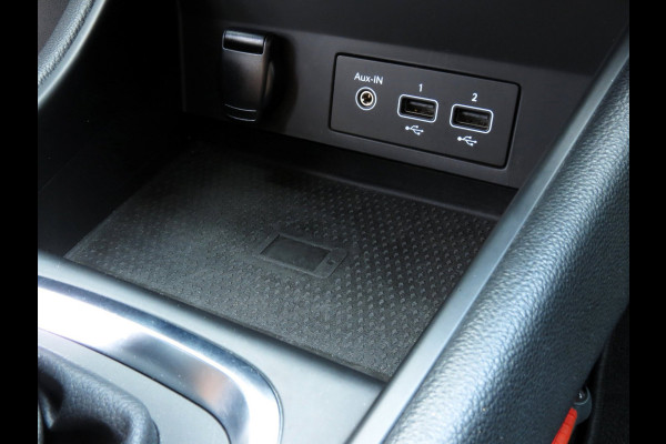 Renault Captur 1.3 TCe 130 Intens Two-Tone AUTOMAAT | 1e EIGENAAR | CAMERA | CARPLAY | KEYLESS ENTRY | LED KOPLAMPEN | NAVI |