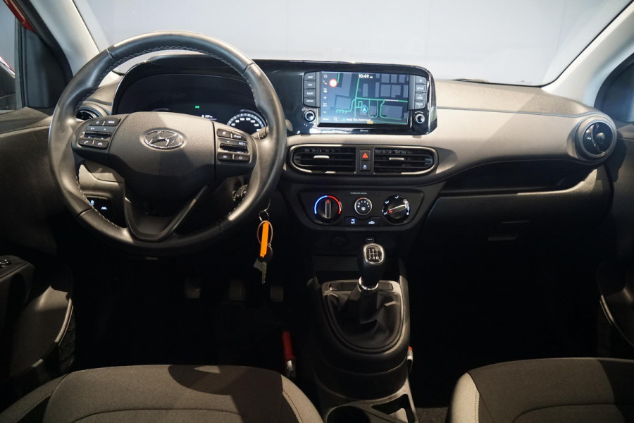 Hyundai i10 1.0 Comfort Smart + CAMERA / CARPLAY / NAVIGATIE