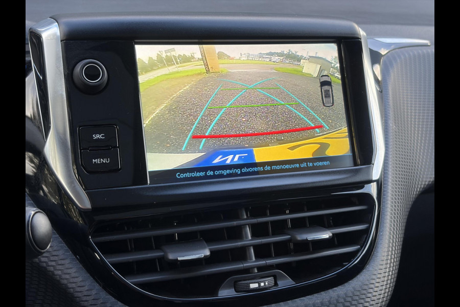Peugeot 2008 1.2 PureTech Allure ✓1e Eigenaar✓Pano✓Camera✓Navi✓D-riem vv in 2024✓Trekhaak✓Dealer Onderhouden✓Carplay✓Clima✓Cruise✓110pk✓Halfleder✓Pdc✓Lm velgen✓N.A.P✓Apk tot 04-2027