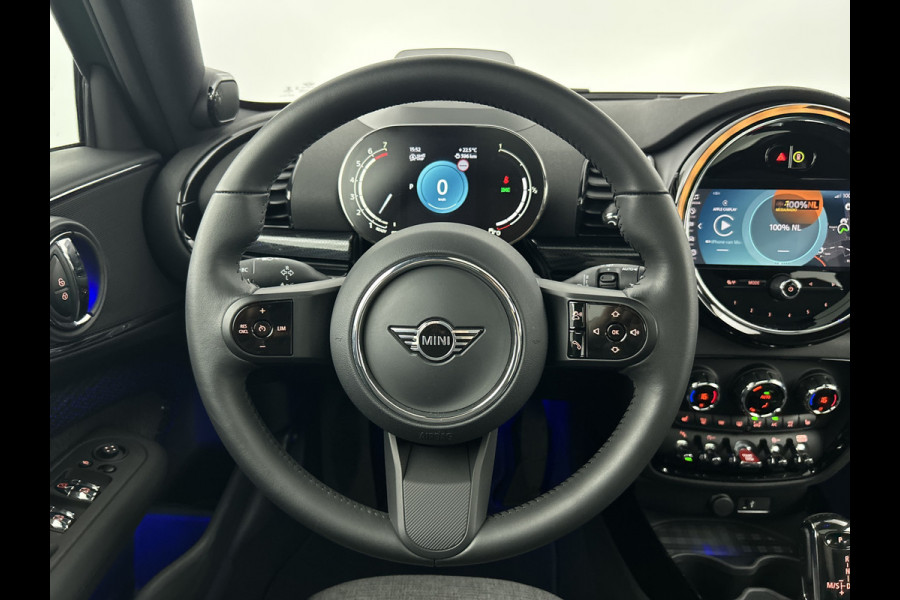 MINI Clubman 1.5 Aut. Cooper Premium Plus Pano-dak/Head-Up Display/Memory