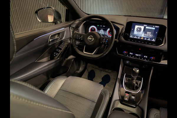 Nissan QASHQAI 1.3 MHEV Business Premium ALLE OPTIES!