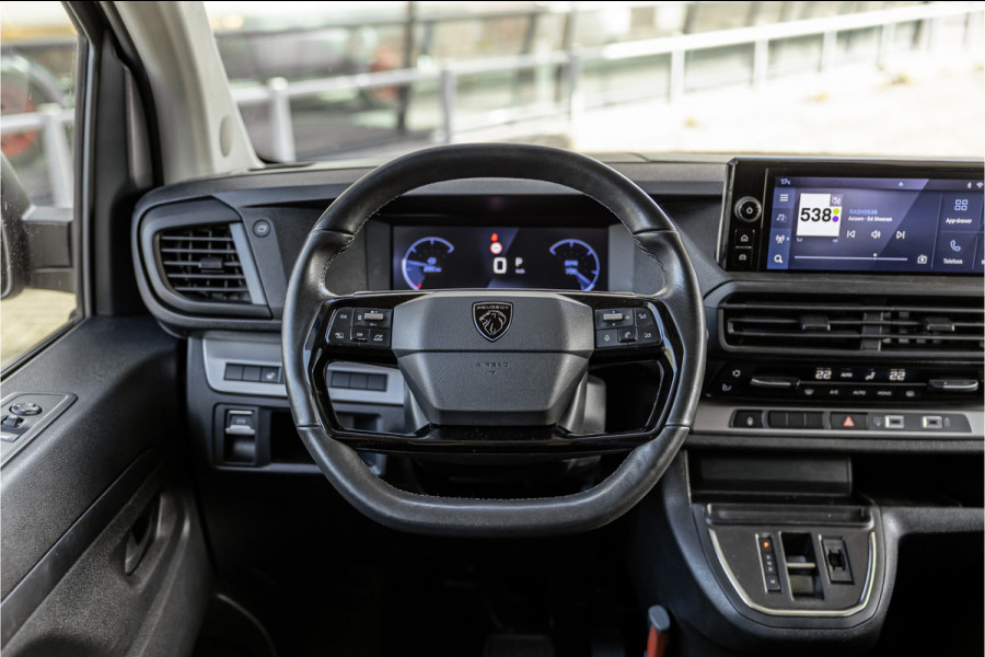 Peugeot Expert 2.0 BlueHDi 180 L3 Sport DC | LED | ACC | Lederen bekleding | CarPlay | Camera | Blind Spot | Trekhaak | Stoelverwarming | Orig. NL auto