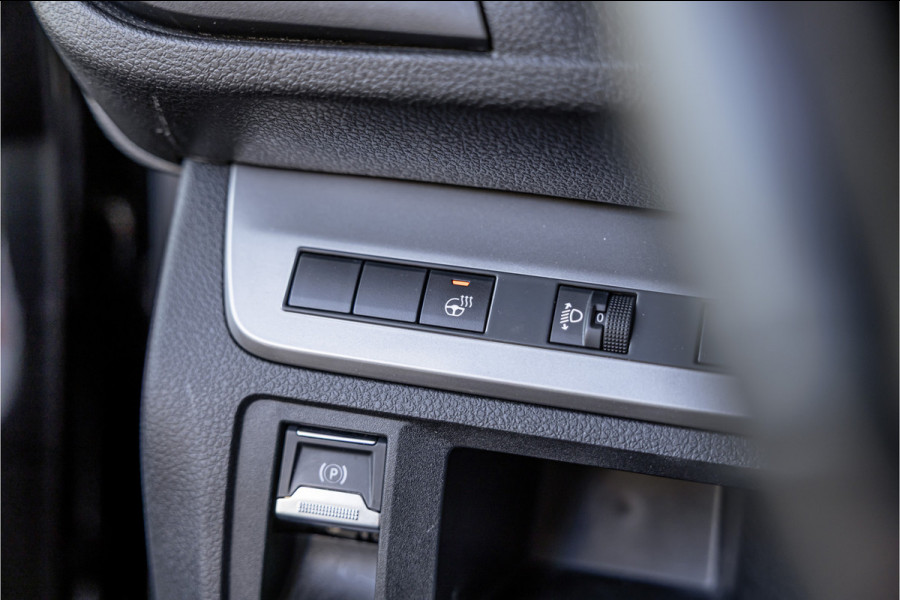 Peugeot Expert 2.0 BlueHDi 180 L3 Sport DC | LED | ACC | Lederen bekleding | CarPlay | Camera | Blind Spot | Trekhaak | Stoelverwarming | Orig. NL auto