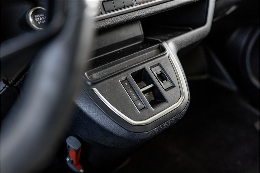 Peugeot Expert 2.0 BlueHDi 180 L3 Sport DC | LED | ACC | Lederen bekleding | CarPlay | Camera | Blind Spot | Trekhaak | Stoelverwarming | Orig. NL auto