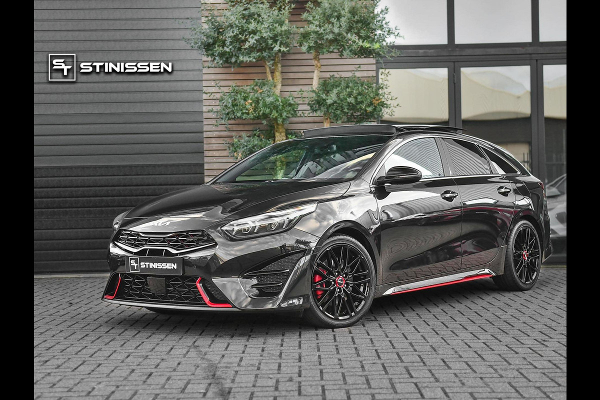 Kia ProCeed 1.6 T-GDi GT Panoramadak Trekhaak Alcantara Camera JBL