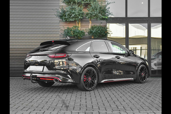 Kia ProCeed 1.6 T-GDi GT Panoramadak Trekhaak Alcantara Camera JBL