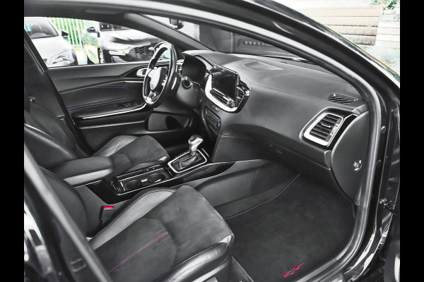 Kia ProCeed 1.6 T-GDi GT Panoramadak Trekhaak Alcantara Camera JBL