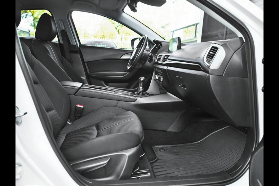 Mazda 3 2.0 SkyActiv-G 120 SkyLease+ Sport Pakket Camera Navi Clima 18 inch