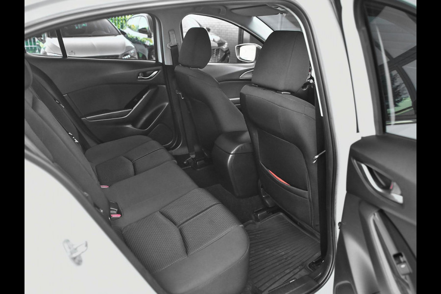 Mazda 3 2.0 SkyActiv-G 120 SkyLease+ Sport Pakket Camera Navi Clima 18 inch