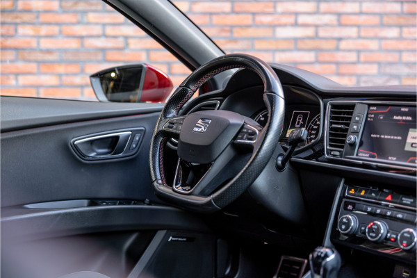 Seat Leon ST 1.4 EcoTSI 150 PK FR | Camera | Bi-Xenon | CarPlay | Lederen bekleding | PDC | Cruise control | Airco | Nieuwe APK