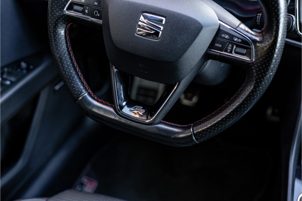 Seat Leon ST 1.4 EcoTSI 150 PK FR | Camera | Bi-Xenon | CarPlay | Lederen bekleding | PDC | Cruise control | Airco | Nieuwe APK