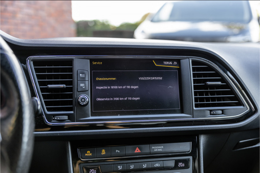 Seat Leon ST 1.4 EcoTSI 150 PK FR | Camera | Bi-Xenon | CarPlay | Lederen bekleding | PDC | Cruise control | Airco | Nieuwe APK