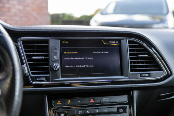 Seat Leon ST 1.4 EcoTSI 150 PK FR | Camera | Bi-Xenon | CarPlay | Lederen bekleding | PDC | Cruise control | Airco | Nieuwe APK