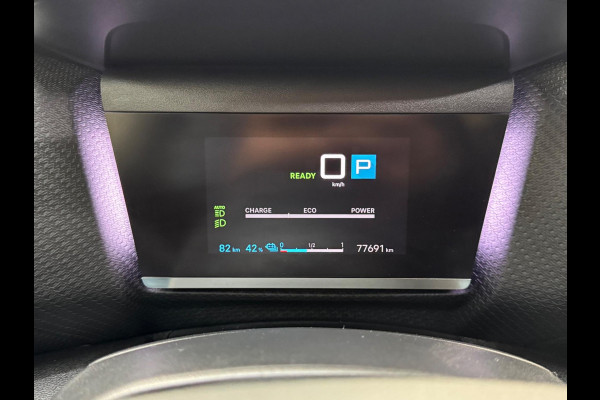 Citroën Ë-C4 X Shine 50 kWh | Panoramadak | Pack Winter | Fietsendragerhaak | Prijs is rijklaar