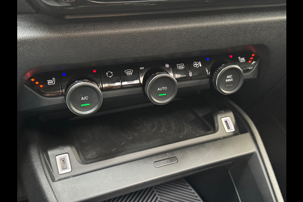 Citroën Ë-C4 X Shine 50 kWh | Panoramadak | Pack Winter | Fietsendragerhaak | Prijs is rijklaar