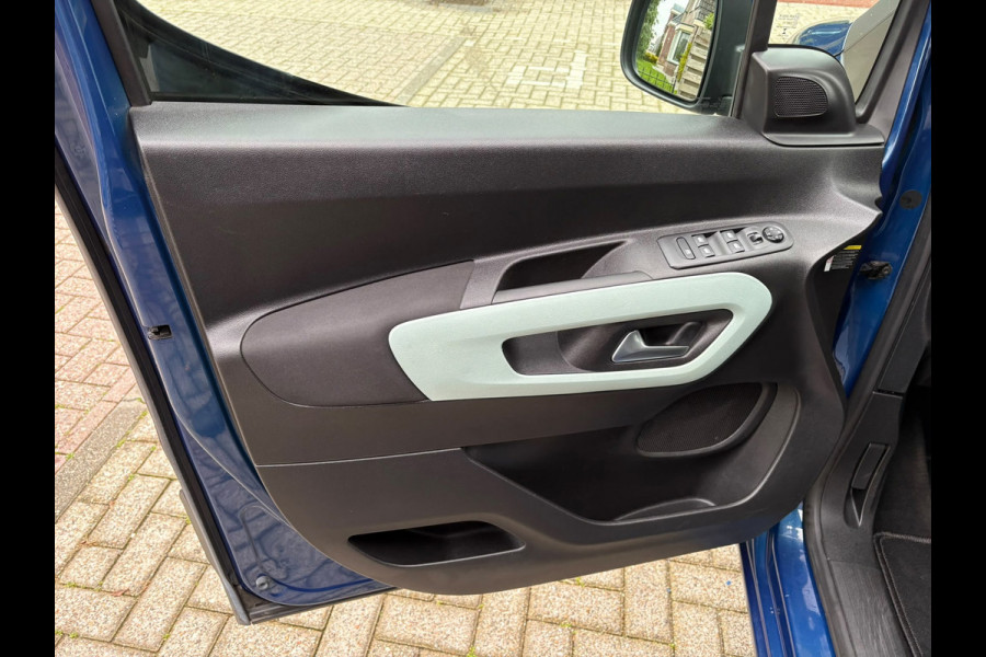 Citroën Berlingo 1.2 PureTech Shine AUTOMAAT,7-PERSOONS, vol-opties!!