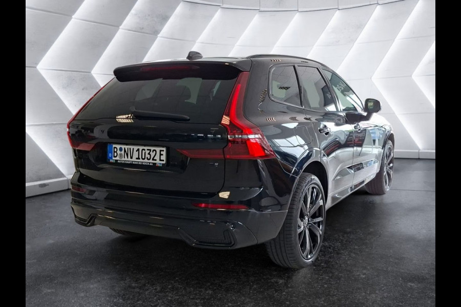 Volvo XC60 2.0 T8 Plug-in hybrid AWD BLACK EDITION (FACELIFT) ** PANO, ACC, HuD, 21-inch LMV ** 29k onder NP - UNFALLFREI ** ** INFORMEER OOK NAAR ONZE AANTREKKELIJKE FINANCIAL-LEASE TARIEVEN **