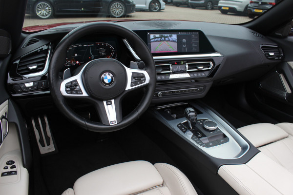 BMW Z4 Roadster M40i First Edition / Full option! / Camera / Head-up / Leder / Harman Kardon / 19'' / Keyless / Stuur+Stoelverwarming / Windscherm / Dodehoek / DAB / ACC