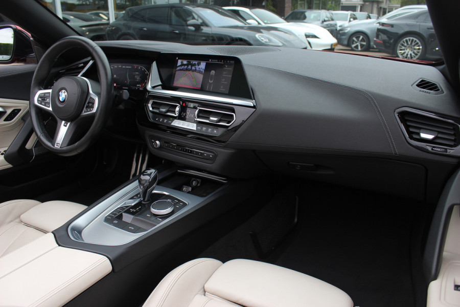 BMW Z4 Roadster M40i First Edition / Full option! / Camera / Head-up / Leder / Harman Kardon / 19'' / Keyless / Stuur+Stoelverwarming / Windscherm / Dodehoek / DAB / ACC