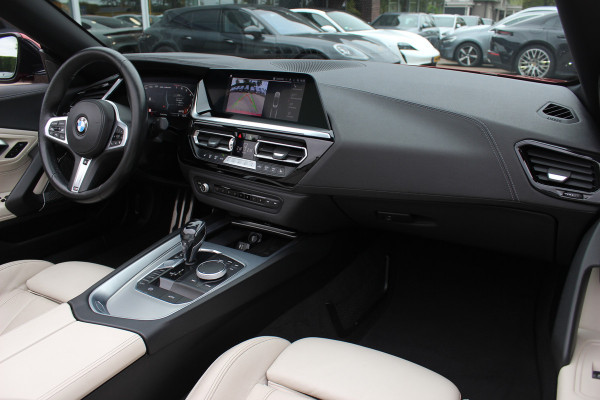 BMW Z4 Roadster M40i First Edition / Full option! / Camera / Head-up / Leder / Harman Kardon / 19'' / Keyless / Stuur+Stoelverwarming / Windscherm / Dodehoek / DAB / ACC