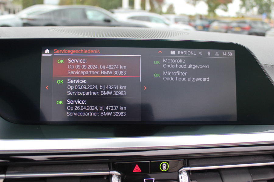 BMW Z4 Roadster M40i First Edition / Full option! / Camera / Head-up / Leder / Harman Kardon / 19'' / Keyless / Stuur+Stoelverwarming / Windscherm / Dodehoek / DAB / ACC