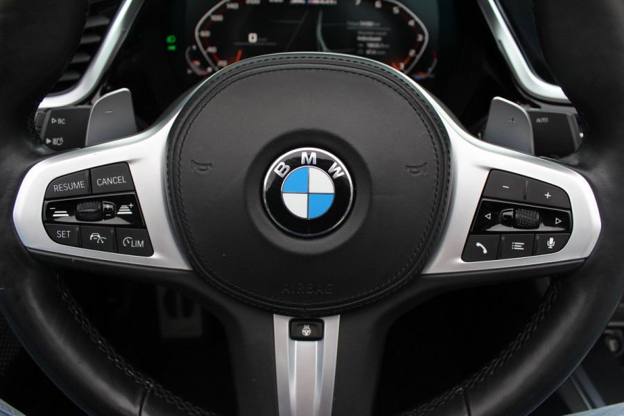 BMW Z4 Roadster M40i First Edition / Full option! / Camera / Head-up / Leder / Harman Kardon / 19'' / Keyless / Stuur+Stoelverwarming / Windscherm / Dodehoek / DAB / ACC