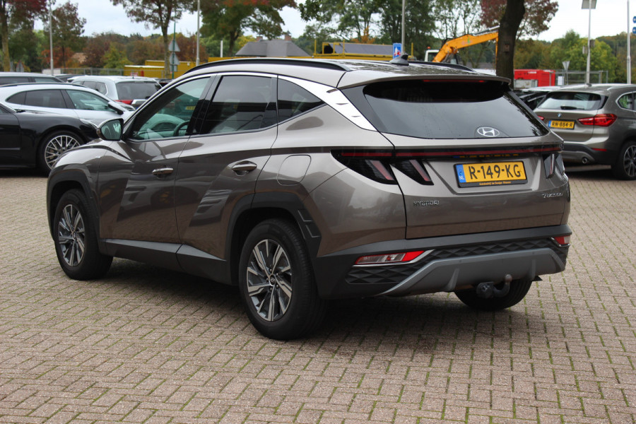 Hyundai Tucson 1.6 T-GDI MHEV Comfort Smart / Trekhaak / Camera / CarPlay / Keyless / 19'' / Navigatie / Virtual Cockpit / Stuur+Stoelverwarming / DAB / Cruise Control