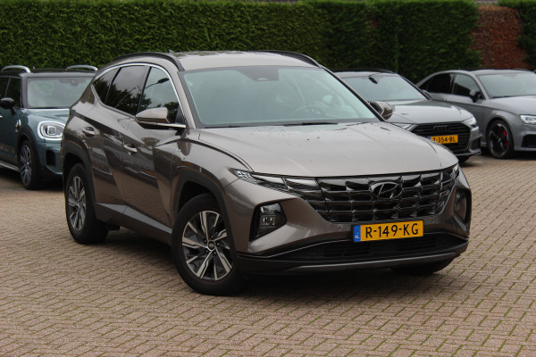 Hyundai Tucson 1.6 T-GDI MHEV Comfort Smart / Trekhaak / Camera / CarPlay / Keyless / 19'' / Navigatie / Virtual Cockpit / Stuur+Stoelverwarming / DAB / Cruise Control