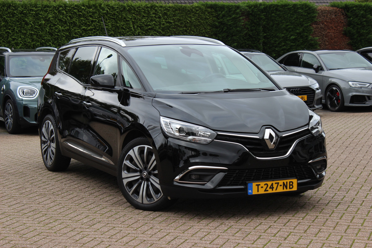 Renault Grand Scénic 1.3 TCe Intens / Trekhaak / Camera / CarPlay / Navigatie / Parkeerhulp V+A / Stoelverwarming / DAB / Dodehoek / Cruise Control