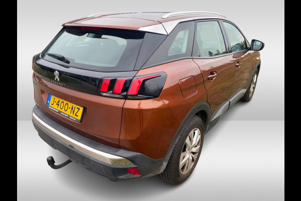 Peugeot 3008 1.2 PureTech Allure / Distr.riem VV / Trekhaak / CarPlay / Parkeerhulp V+A / 17'' / Cruise Control