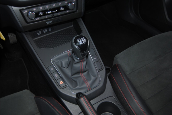 Seat Ibiza 1.0 TSI FR BnsInt. | Camera | Carplay | Cruise | Alcantara |
