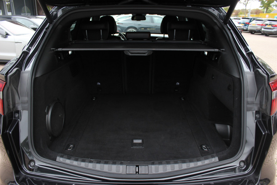 Alfa Romeo Stelvio 2.9 V6 AWD Quadrifoglio / Camera / Navigatie / Harman Kardon / 20'' / Elektr. stoelen / Stoel+Stuurverwarming / Dodehoek / DAB / ACC