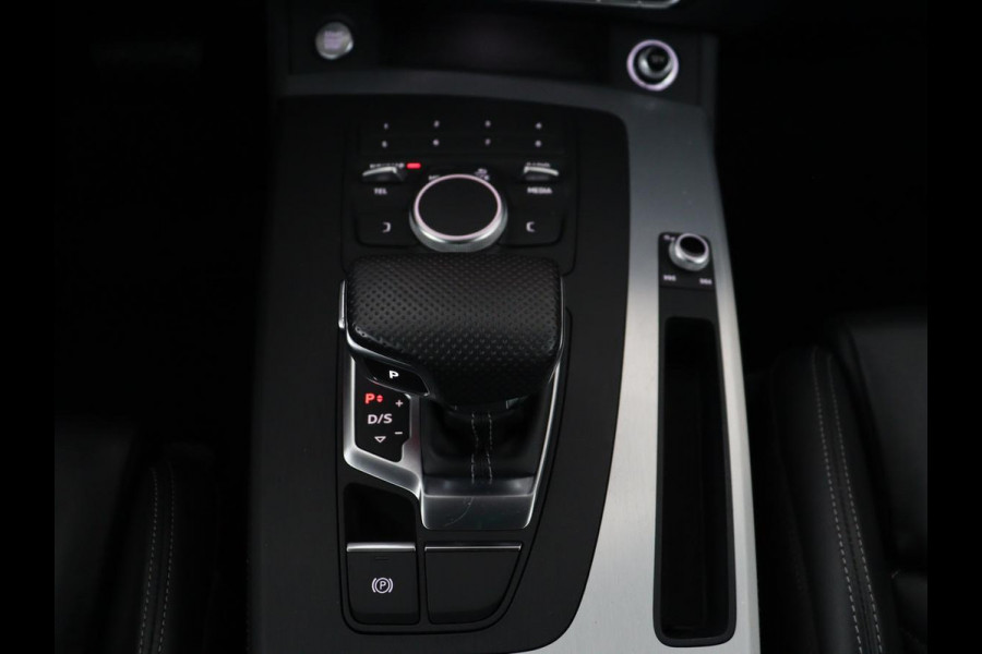 Audi Q5 55 TFSI e quattro Competition | SOH 85,1% | Leder | Sfeerverlichting | Cruise control | Navigatie | 3 zone klimaat | Drive select | PHEV