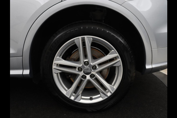 Audi Q5 55 TFSI e quattro Competition | SOH 85,1% | Leder | Sfeerverlichting | Cruise control | Navigatie | 3 zone klimaat | Drive select | PHEV