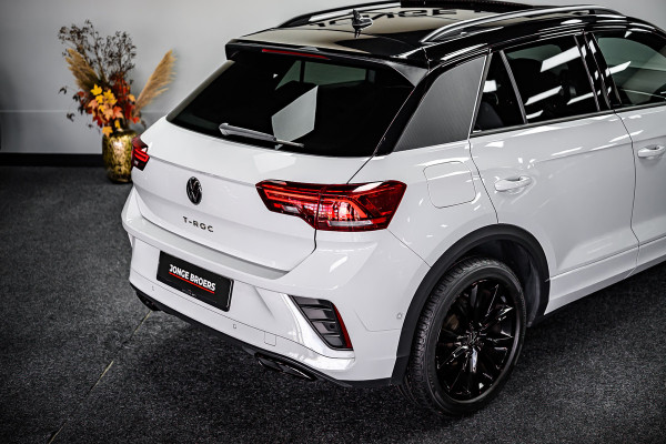 Volkswagen T-Roc 1.5 TSI R-Line Pano/iQ-light/Blindspot