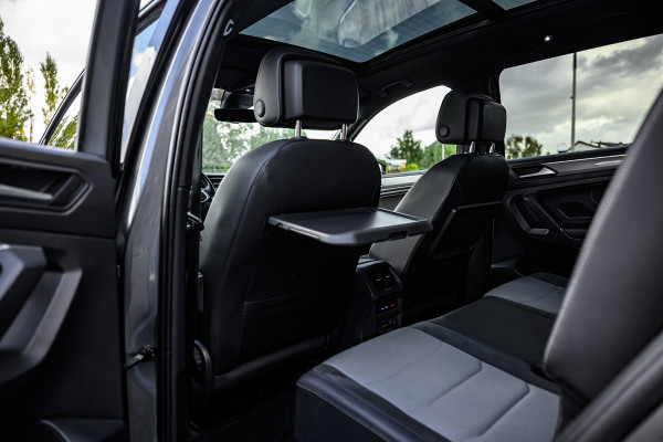 Volkswagen Tiguan Allspace 2.0 TSI 4Motion Highline Business R 7p. Pano/Trekhaak/HUD/Virtual