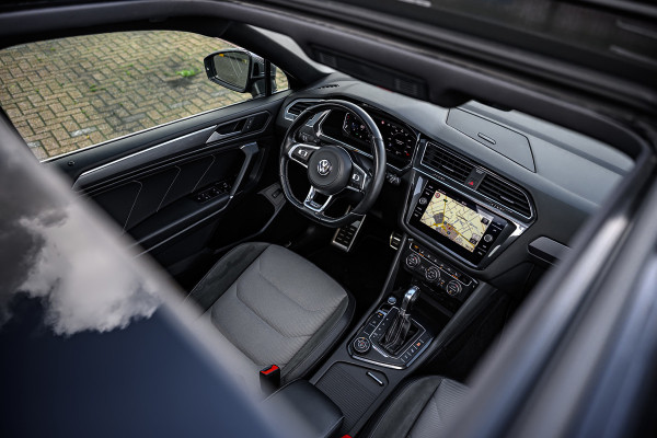 Volkswagen Tiguan Allspace 2.0 TSI 4Motion Highline Business R 7p. Pano/Trekhaak/HUD/Virtual