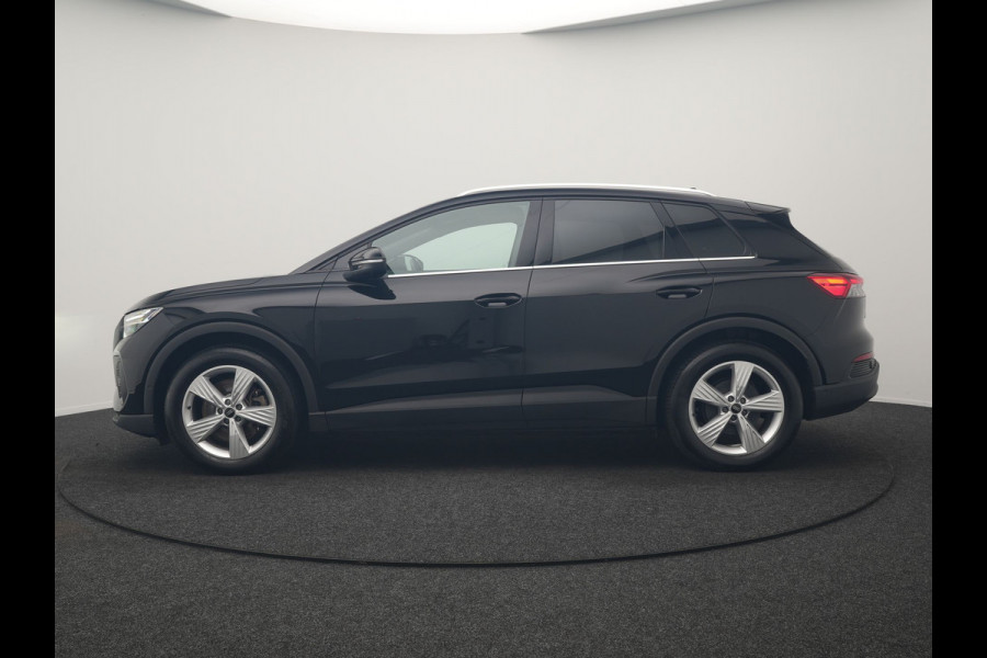 Audi Q4 e-tron 45 quattro S Line 82 kWh 286pk Dealer O.H | Trekhaak Af Fabriek | Adaptive Cruise | 360 Camera | Matrix LED | Lederen Sportstoelen Verwarmd | Keyless | Sfeerverlichting | Blis | Navigatie | Virtual | DAB | 19"L.M |