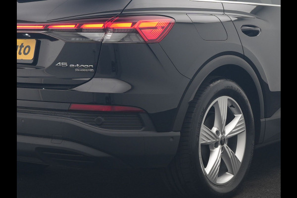 Audi Q4 e-tron 45 quattro S Line 82 kWh 286pk Dealer O.H | Trekhaak Af Fabriek | Adaptive Cruise | 360 Camera | Matrix LED | Lederen Sportstoelen Verwarmd | Keyless | Sfeerverlichting | Blis | Navigatie | Virtual | DAB | 19"L.M |
