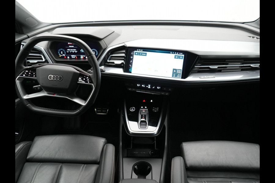 Audi Q4 e-tron 45 quattro S Line 82 kWh 286pk Dealer O.H | Trekhaak Af Fabriek | Adaptive Cruise | 360 Camera | Matrix LED | Lederen Sportstoelen Verwarmd | Keyless | Sfeerverlichting | Blis | Navigatie | Virtual | DAB | 19"L.M |
