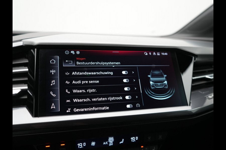 Audi Q4 e-tron 45 quattro S Line 82 kWh 286pk Dealer O.H | Trekhaak Af Fabriek | Adaptive Cruise | 360 Camera | Matrix LED | Lederen Sportstoelen Verwarmd | Keyless | Sfeerverlichting | Blis | Navigatie | Virtual | DAB | 19"L.M |