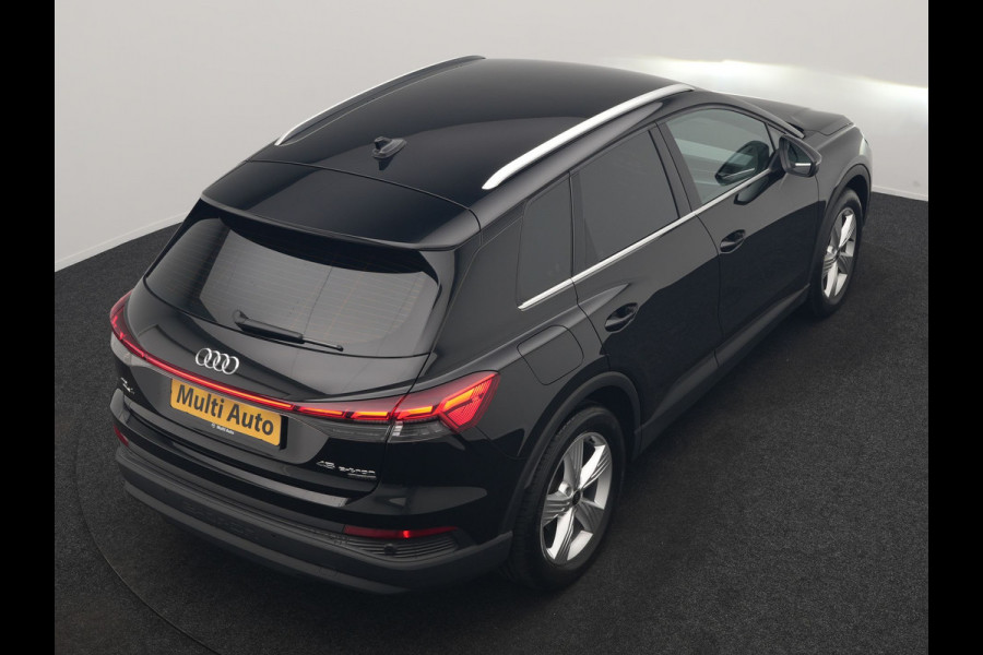 Audi Q4 e-tron 45 quattro S Line 82 kWh 286pk Dealer O.H | Trekhaak Af Fabriek | Adaptive Cruise | 360 Camera | Matrix LED | Lederen Sportstoelen Verwarmd | Keyless | Sfeerverlichting | Blis | Navigatie | Virtual | DAB | 19"L.M |