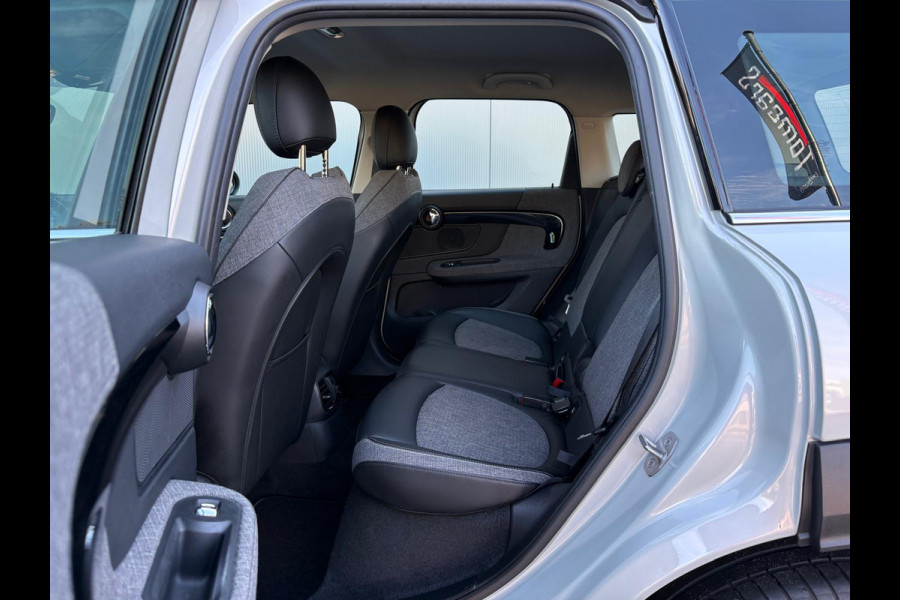 MINI Countryman 1.5 PHEV 221PK Cooper S E ALL4 Navigatie/Carplay-Android-auto/Parkeerhulp