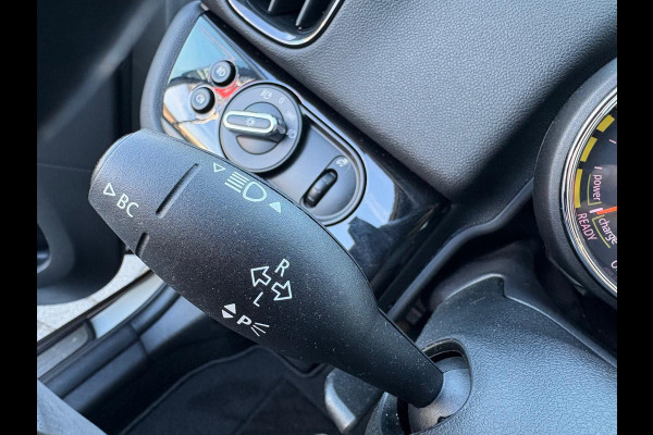 MINI Countryman 1.5 PHEV 221PK Cooper S E ALL4 Navigatie/Carplay-Android-auto/Parkeerhulp