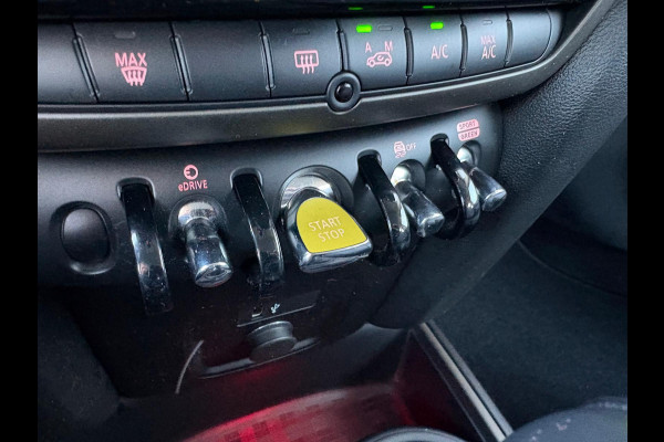 MINI Countryman 1.5 PHEV 221PK Cooper S E ALL4 Navigatie/Carplay-Android-auto/Parkeerhulp